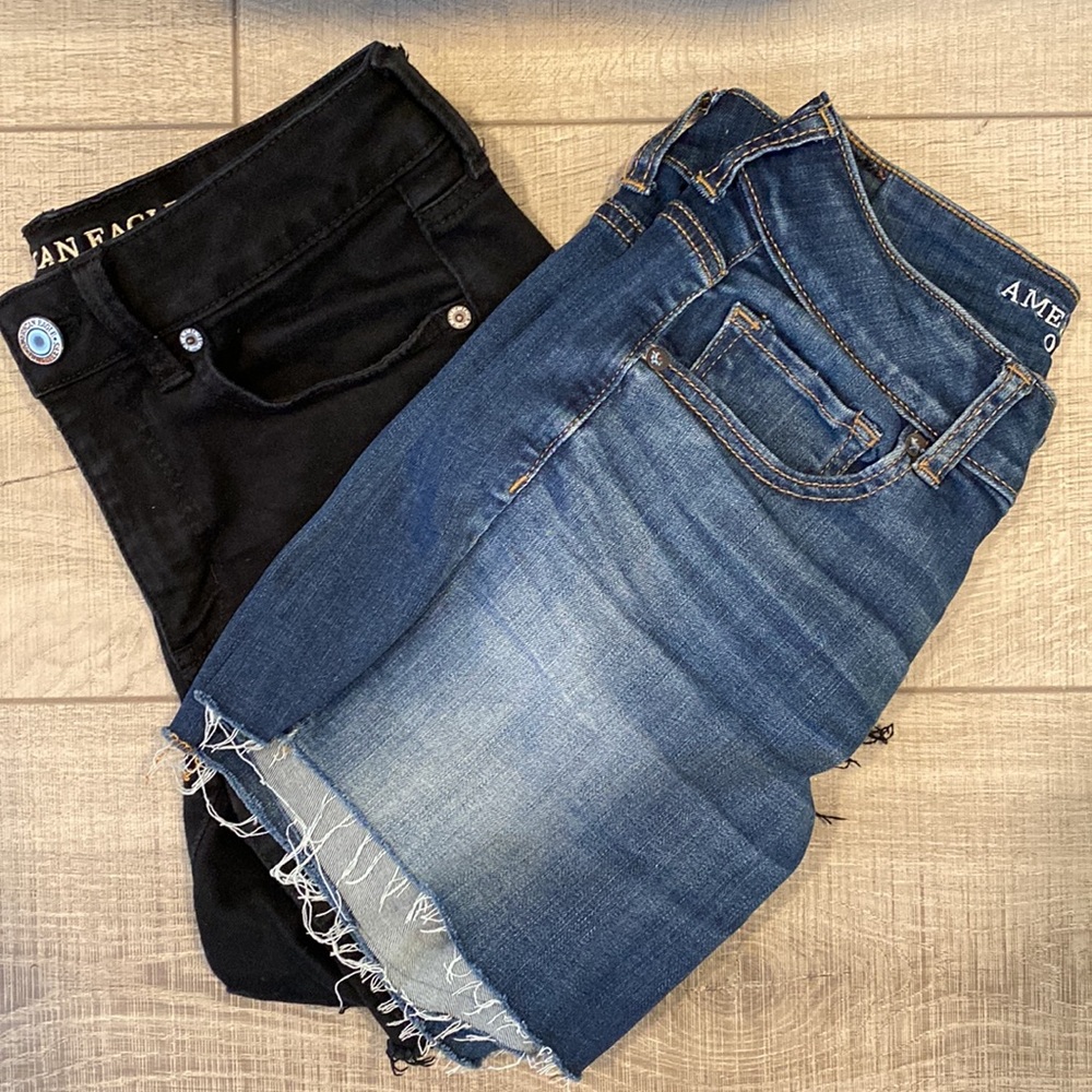 American Eagle Shorts - set of 2